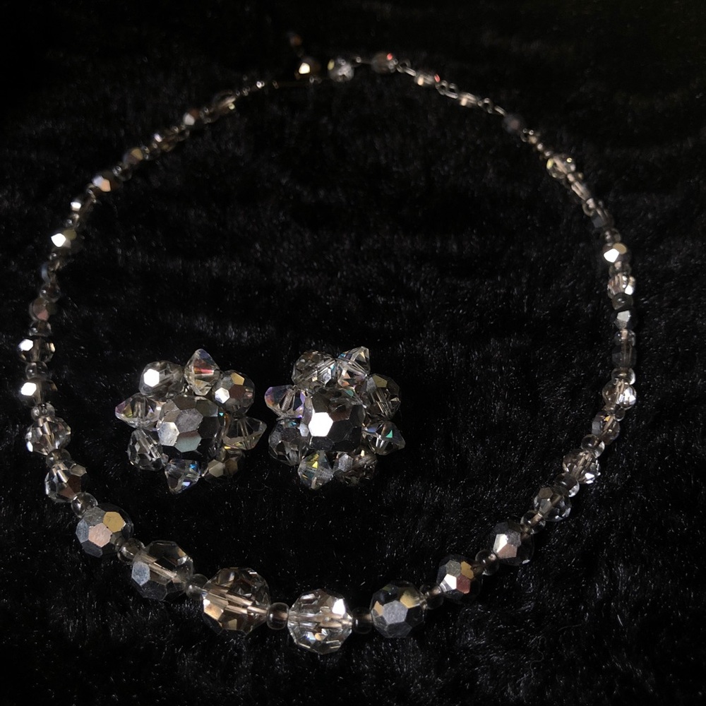 Vintage Silver Grey AB Necklace & Clip Earring Set - Picture 2 of 6